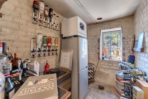 Photo 24- click for photo gallery